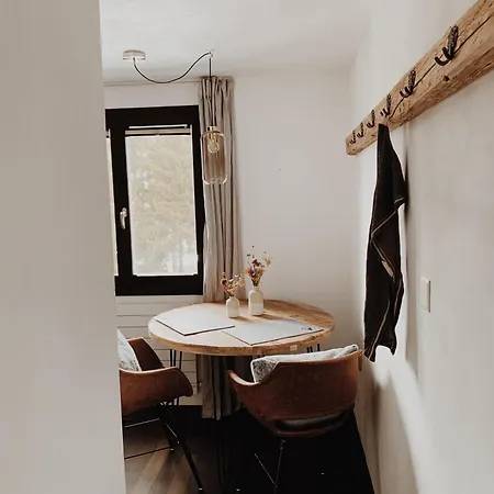 Cosy Alpine Chic Studio Klosters-Serneus Exterior foto
