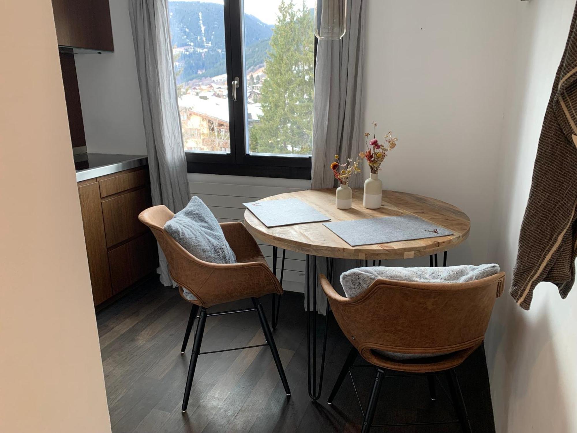 Apartment Cosy Alpine Chic Klosters-Serneus